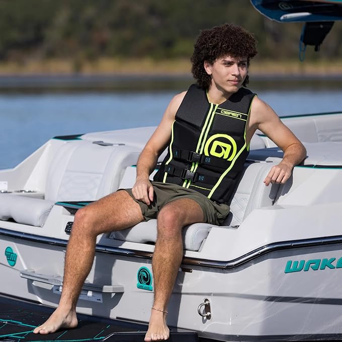 O'Brien Flex V-Back Life Jacket – Coast Guard Approved Adult Life Vest with Flex Fit Design, Lightweight Foam & Front Zip Closure for Watersports, Boating, and Jet Skiing