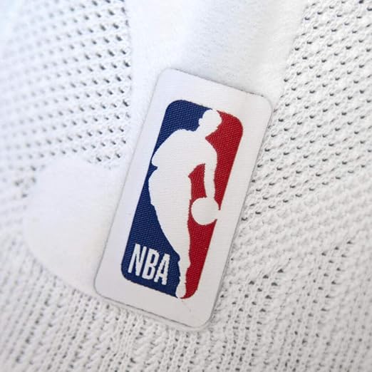Bauerfeind Sports Knee Support NBA - Officially Licensed Basketball Knee Brace - Relief and Stabilization - Targeted Compression - Lightweight & Durable - White, Small