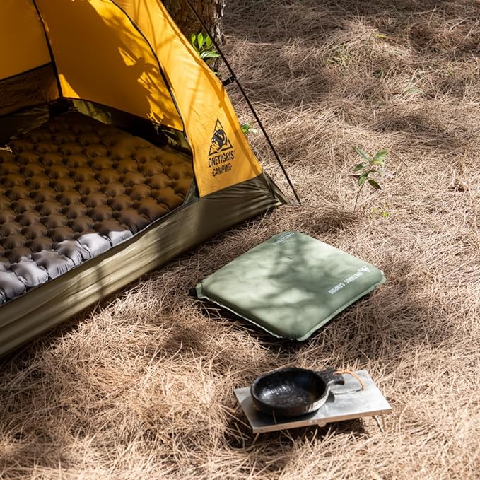 ONETIGRIS Inflatable Seat Cushion - Lightweight & Waterproof Inflatable Camping Seat Cushion Travel Cushion Stadium Seat Office Chair Car Pad